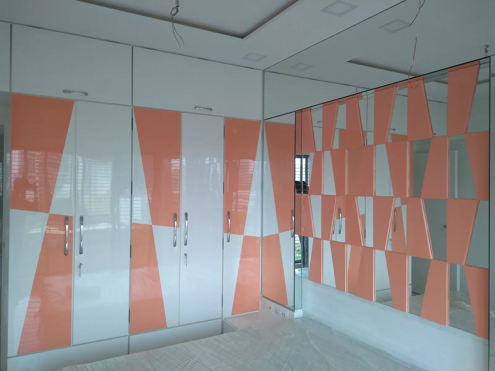 Goregaon Apartment gallery image 1