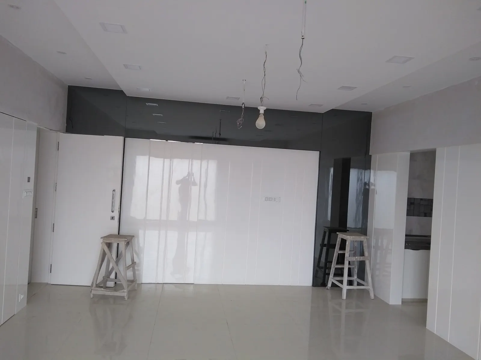 Goregaon Apartment gallery image 4