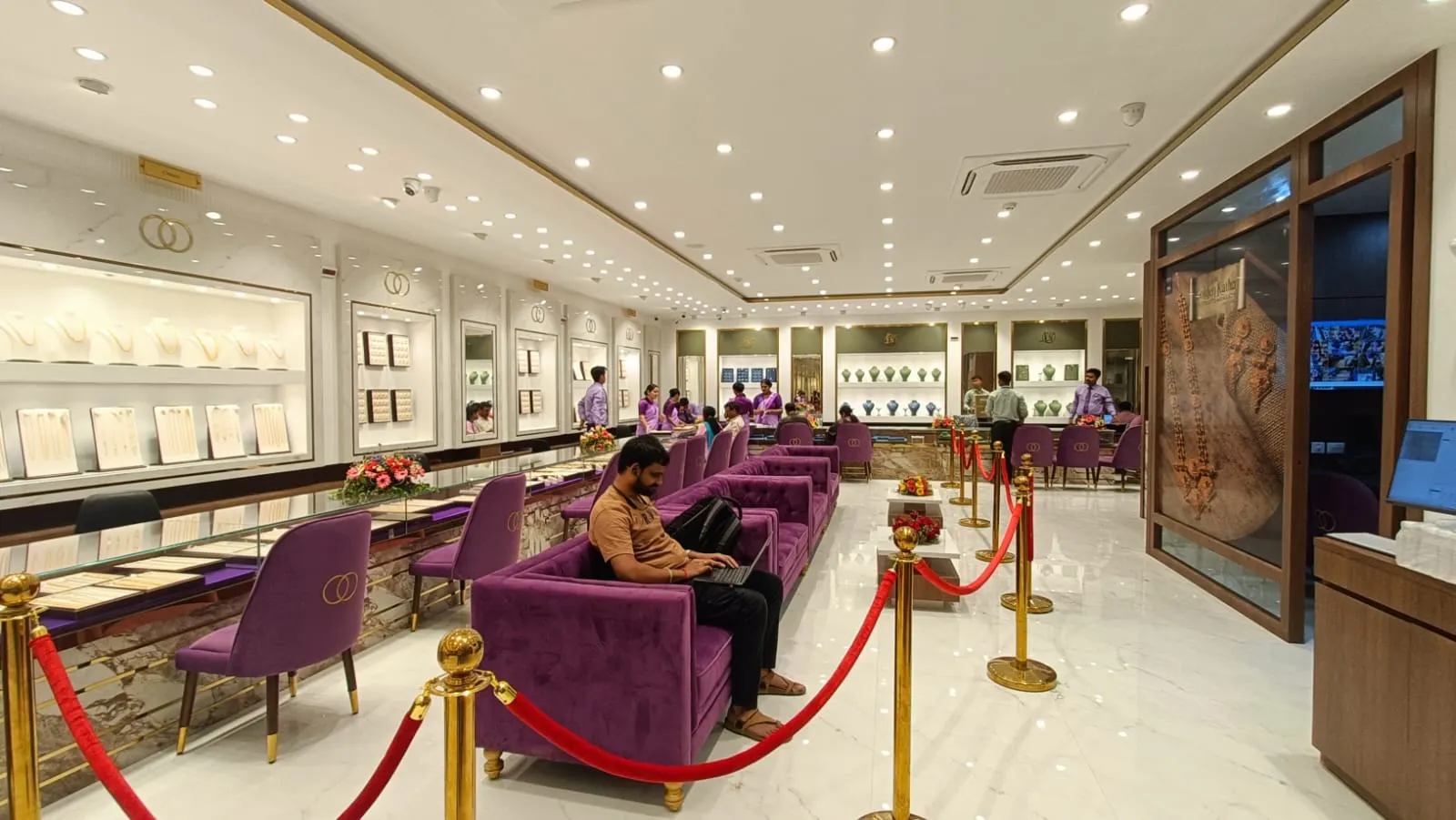 Gorakhpur Boutique gallery image 5