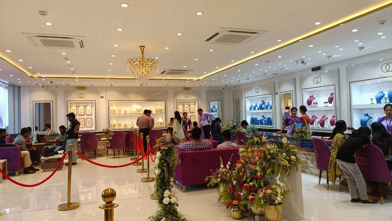 Gorakhpur Boutique gallery image 10