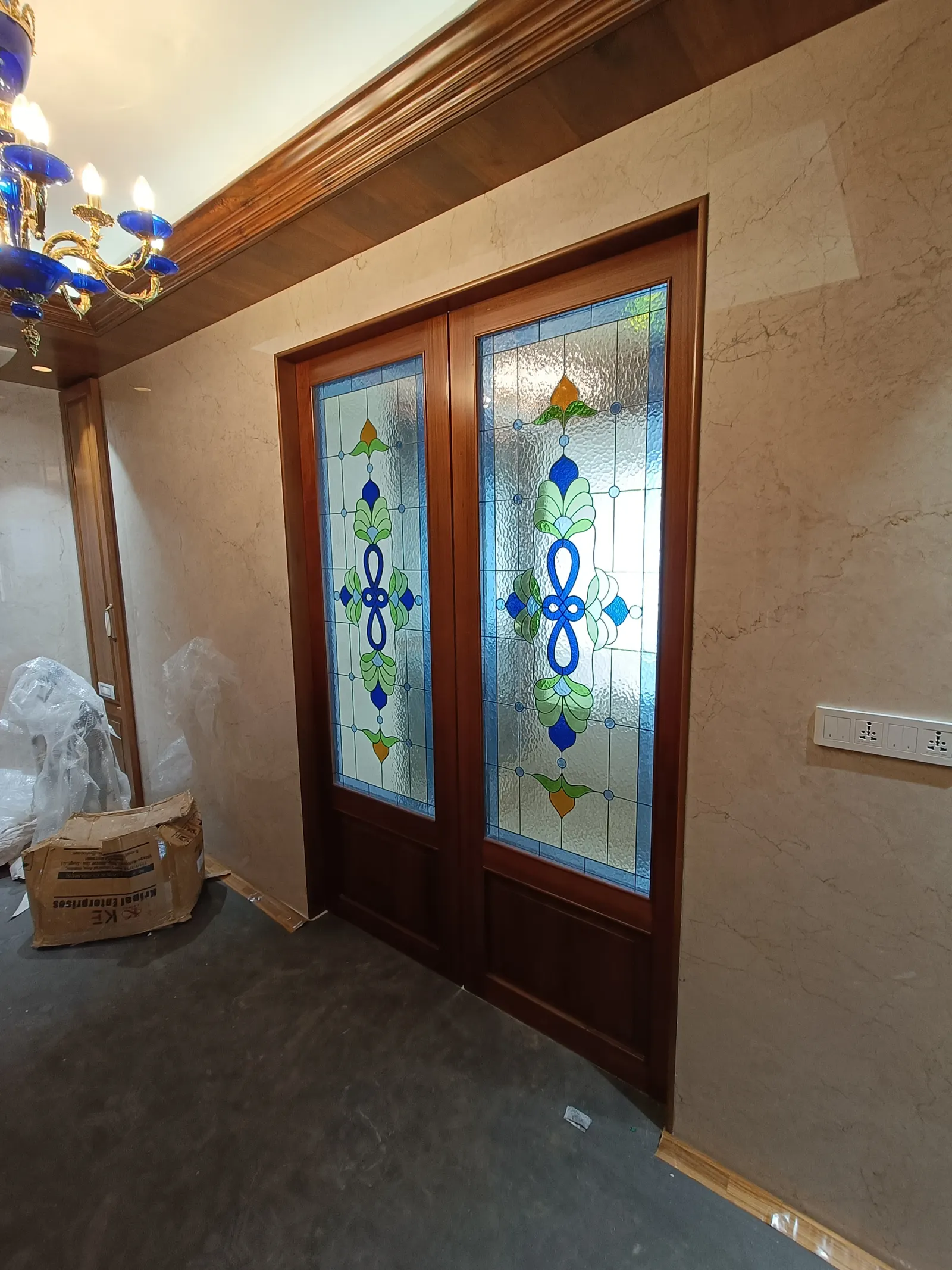 Andheri West Home gallery image 9