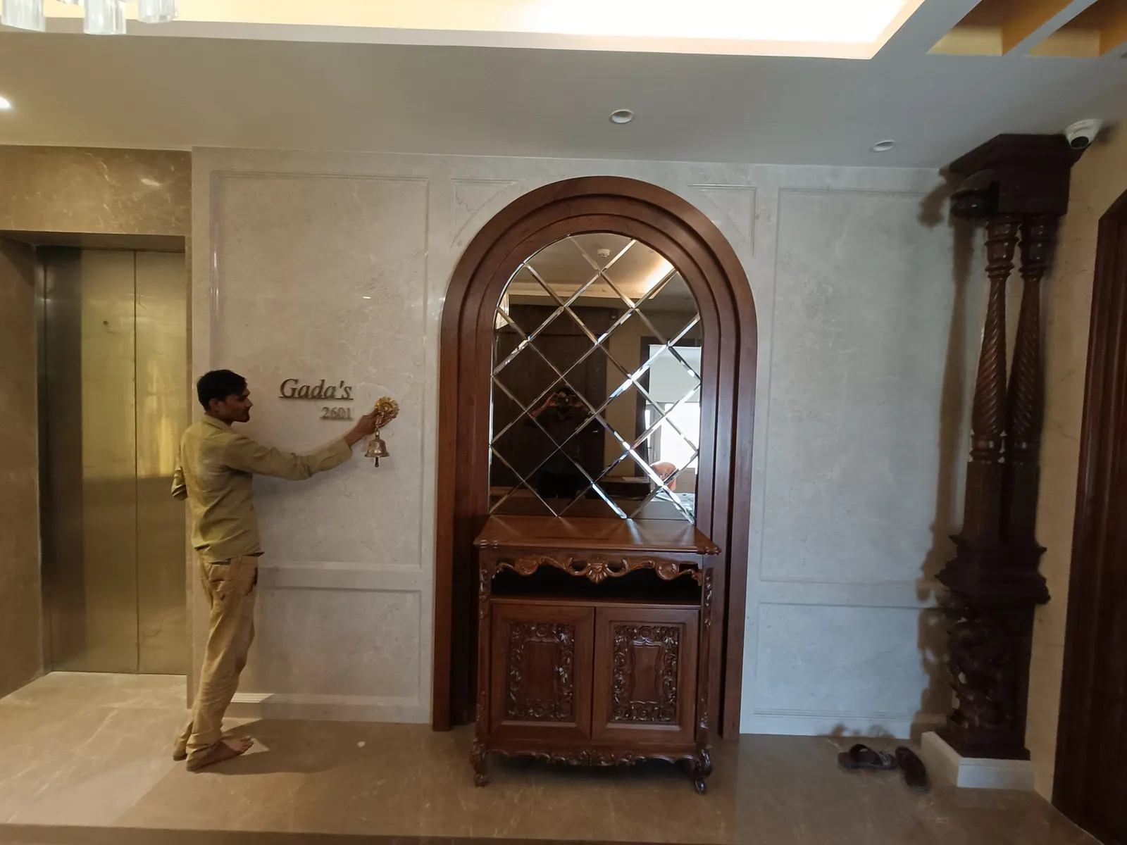 Andheri West Home gallery image 14