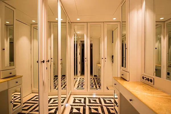 Bandra Residence gallery image 1