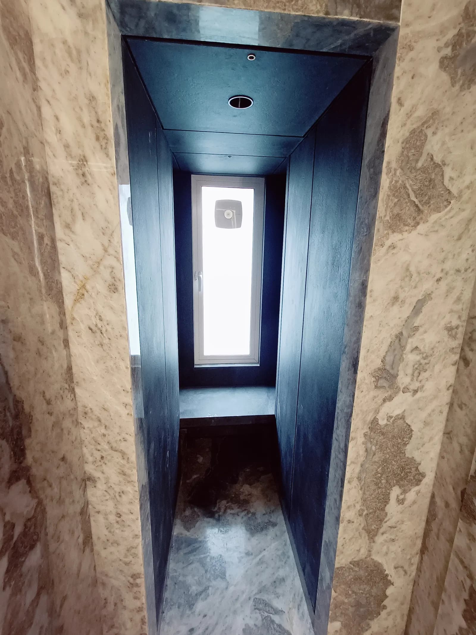 Lokhandwala Home gallery image 2